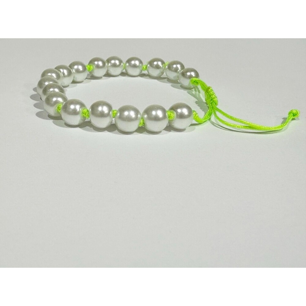 White Beaded Bracelet Green Adjustable Handmade Boho - Picture 5 of 9